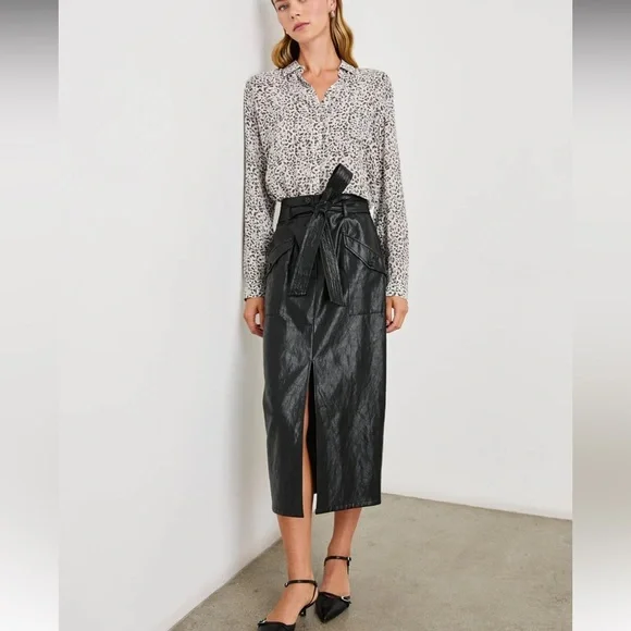 NWOT Rails Josephine Charcoal Watercolor Cheetah Animal Print Button-Up Blouse M - Picture 12 of 12